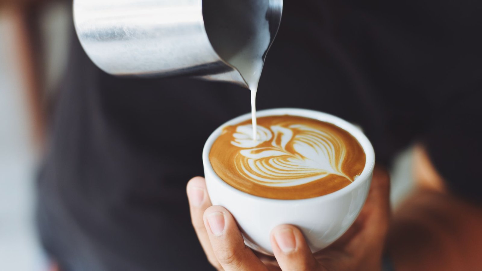 The Rise of Coffee Culture in India: Embracing Modernity and Health 1 Coffee